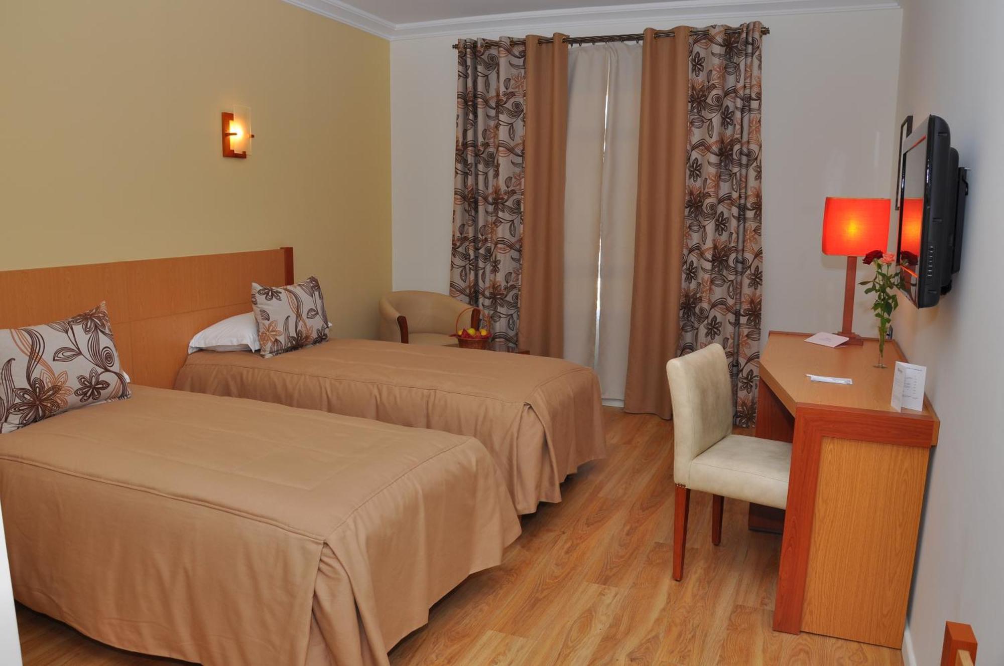 Triple Room,67939049:JPEG